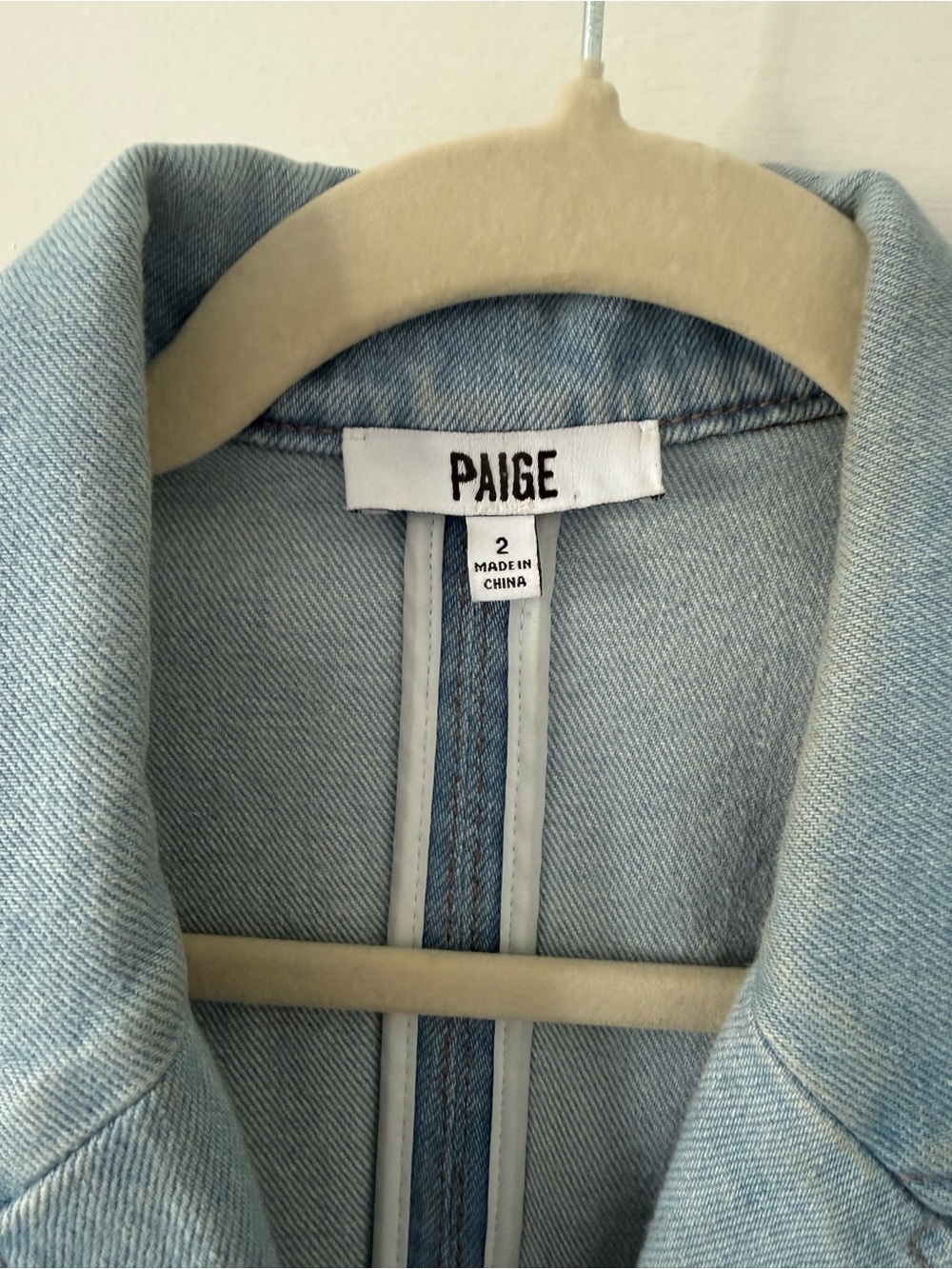 PAIGE Light Wash Denim Button Front Mini Dress Size 2 - Picture 4 of 6